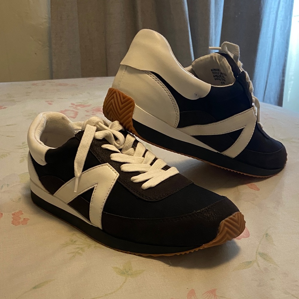 LOFT Women’s Everyday Trainer Sneaker